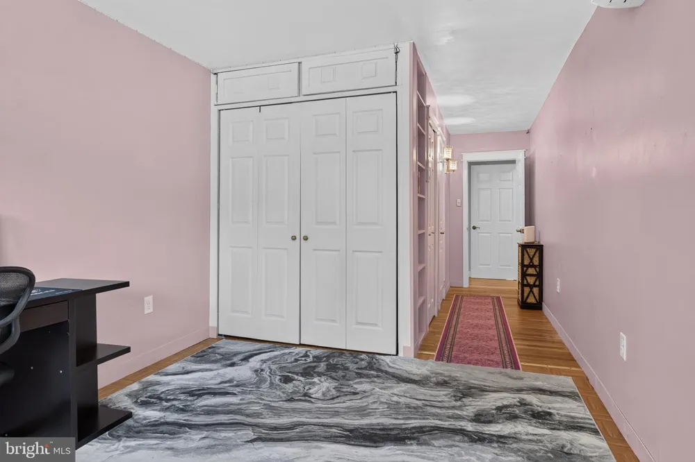 320 BARNESTON ROAD Glenmoore, PA 19343