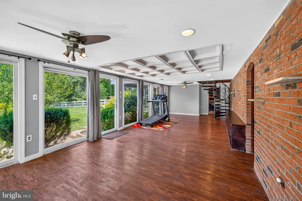 320 BARNESTON ROAD Glenmoore, PA 19343