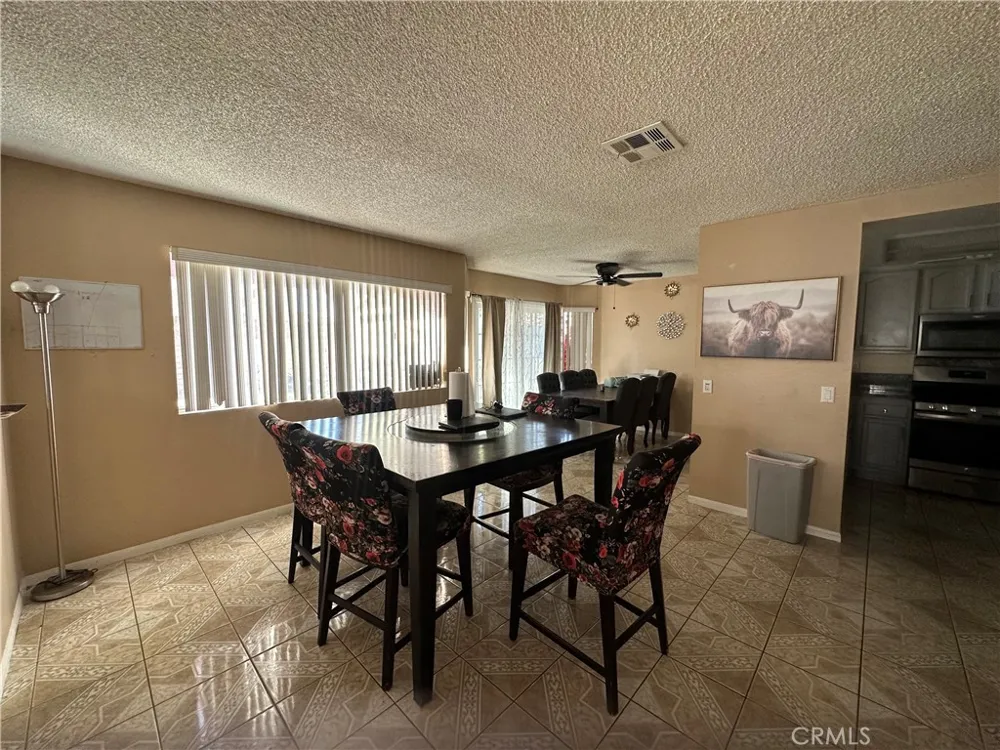 5147 Moonraker Palmdale, CA 93552