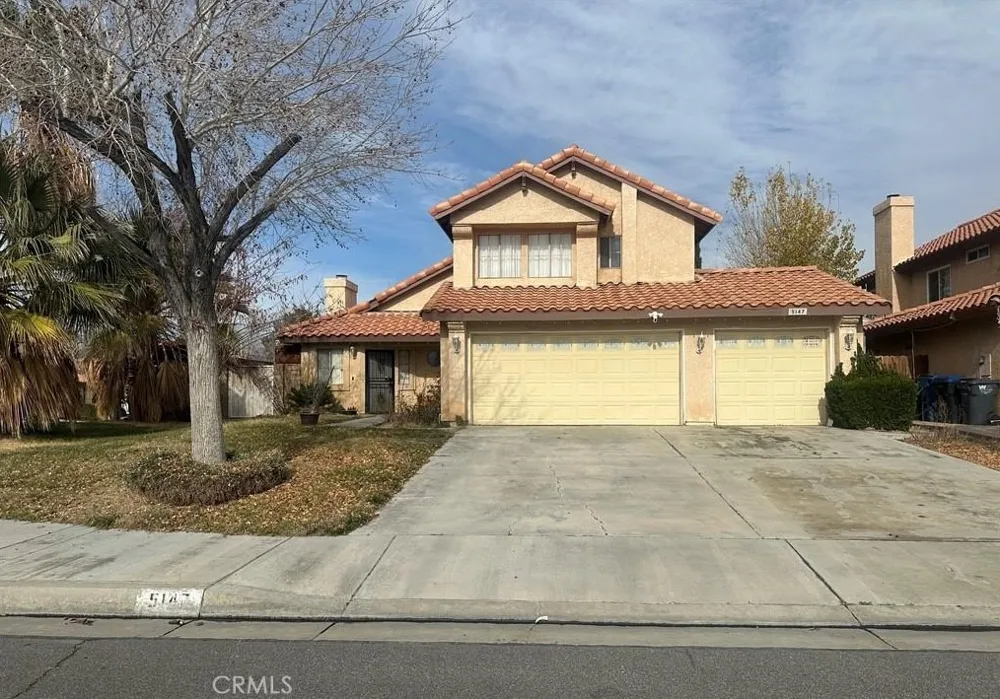 5147 Moonraker Palmdale, CA 93552