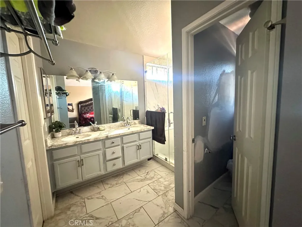 5147 Moonraker Palmdale, CA 93552