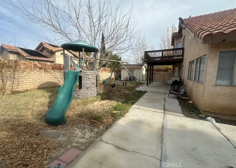 5147 Moonraker Palmdale, CA 93552