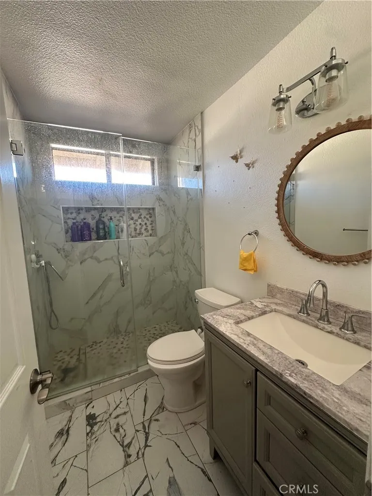 5147 Moonraker Palmdale, CA 93552