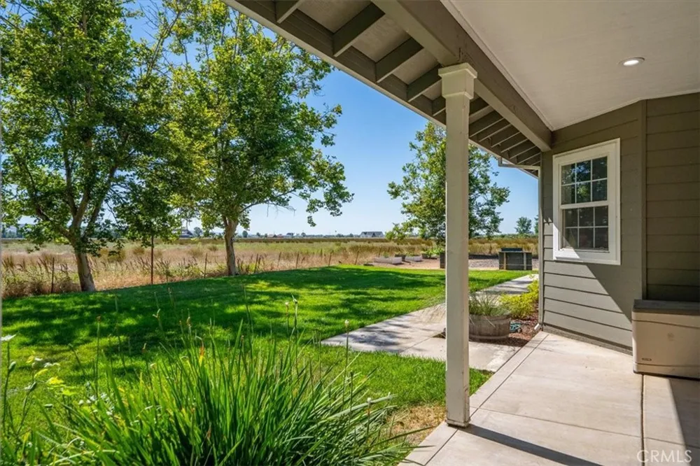 10975 Shasta Boulevard Los Molinos, CA 96055