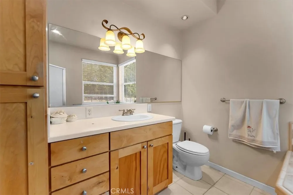 10975 Shasta Boulevard Los Molinos, CA 96055