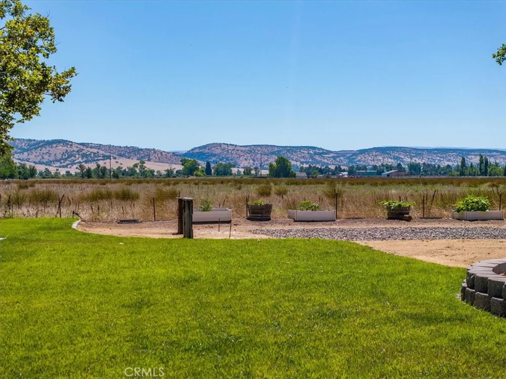 10975 Shasta Boulevard Los Molinos, CA 96055