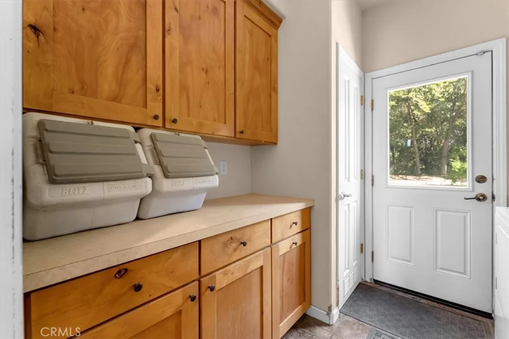 10975 Shasta Boulevard Los Molinos, CA 96055