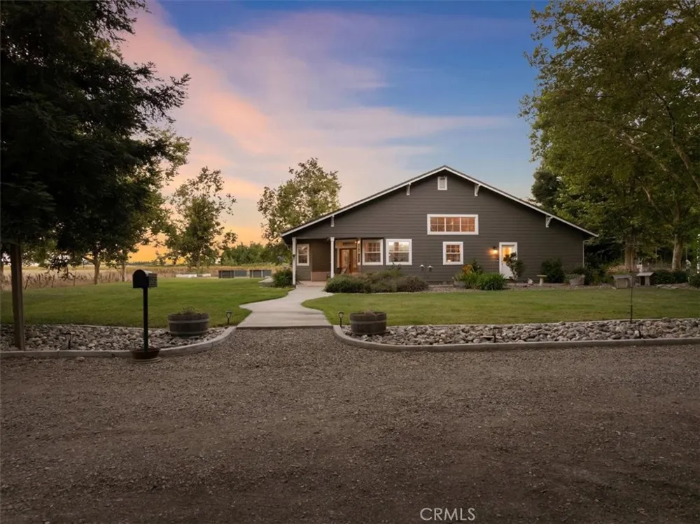 10975 Shasta Boulevard Los Molinos, CA 96055