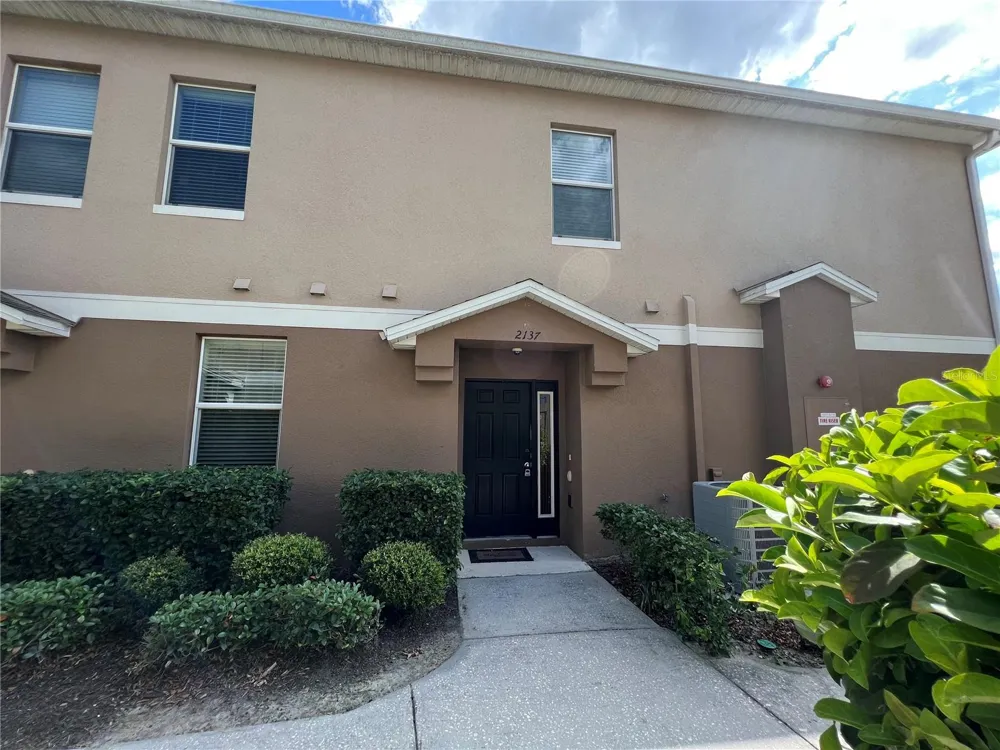 2137 BETSY ROSS LANE #2137 St Cloud, FL 34769