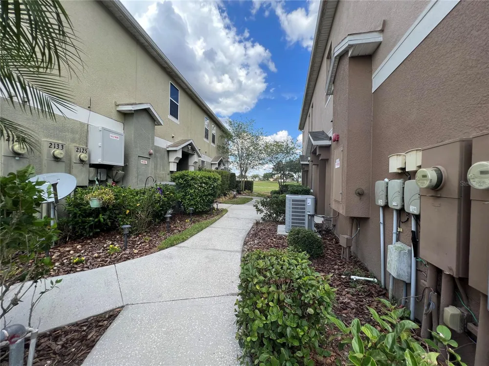 2137 BETSY ROSS LANE #2137 St Cloud, FL 34769