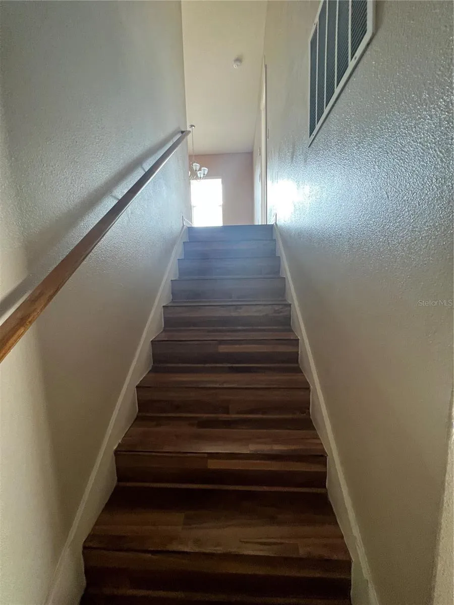 2137 BETSY ROSS LANE #2137 St Cloud, FL 34769