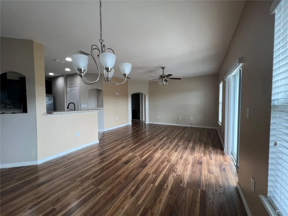 2137 BETSY ROSS LANE #2137 St Cloud, FL 34769