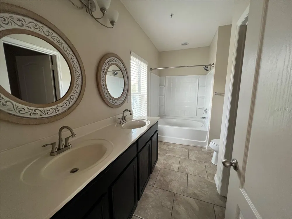 2137 BETSY ROSS LANE #2137 St Cloud, FL 34769