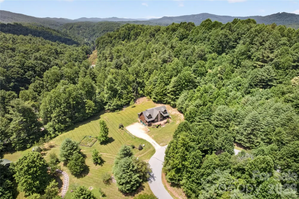 335 Whites Lake Boulevard Saluda, NC 28773