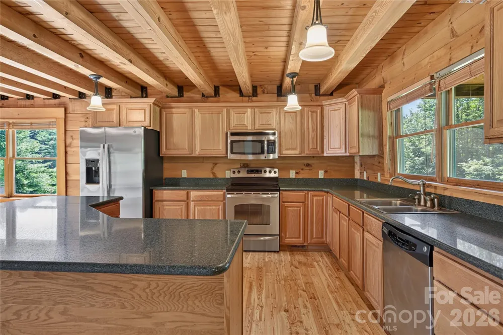 335 Whites Lake Boulevard Saluda, NC 28773