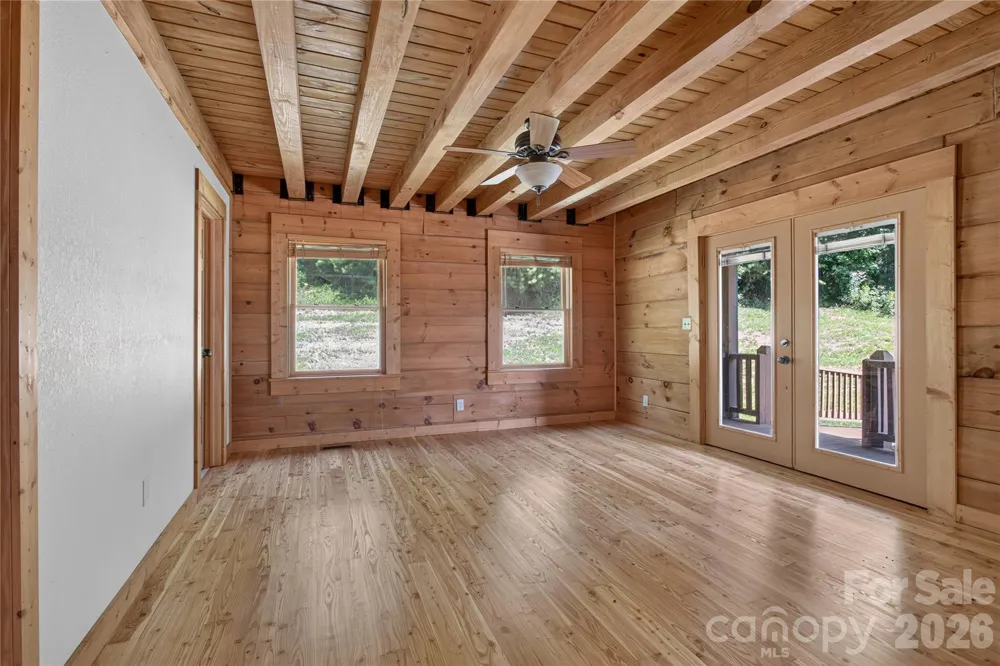 335 Whites Lake Boulevard Saluda, NC 28773