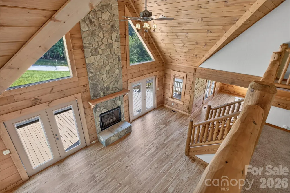 335 Whites Lake Boulevard Saluda, NC 28773