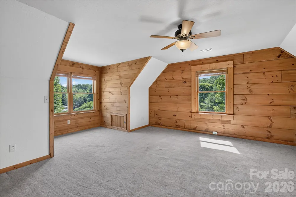 335 Whites Lake Boulevard Saluda, NC 28773