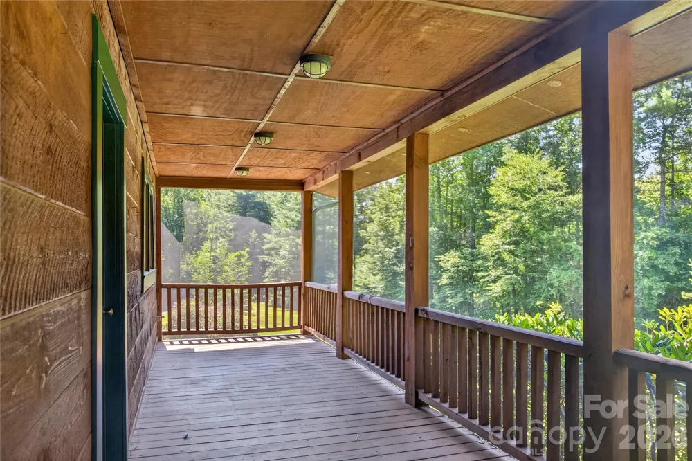 335 Whites Lake Boulevard Saluda, NC 28773