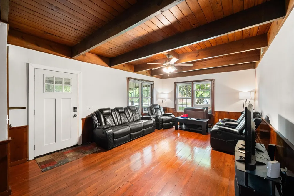 101 S Wright Avenue Kerens, TX 75144