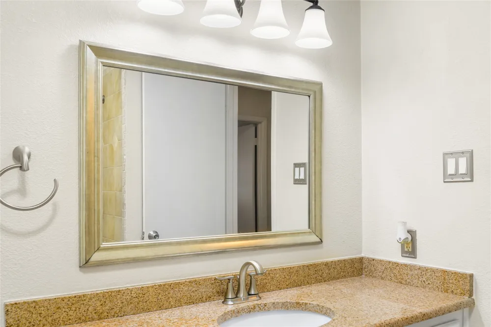 613 Overland Trail Southlake, TX 76092