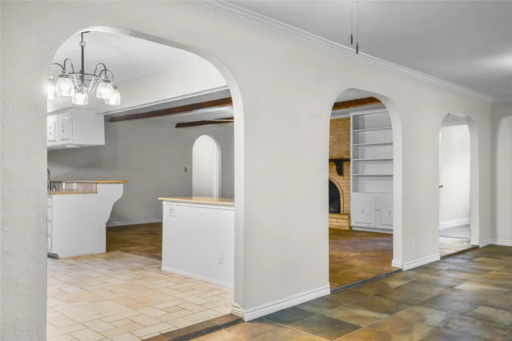613 Overland Trail Southlake, TX 76092