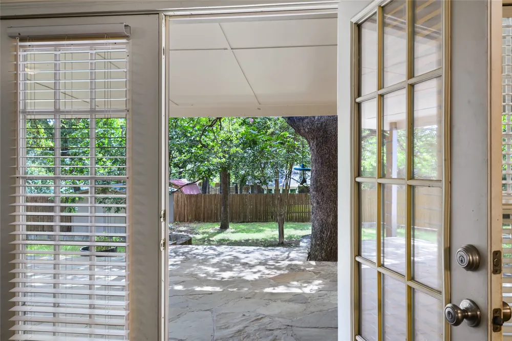 613 Overland Trail Southlake, TX 76092