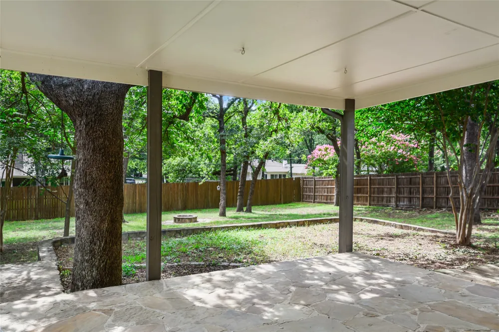 613 Overland Trail Southlake, TX 76092