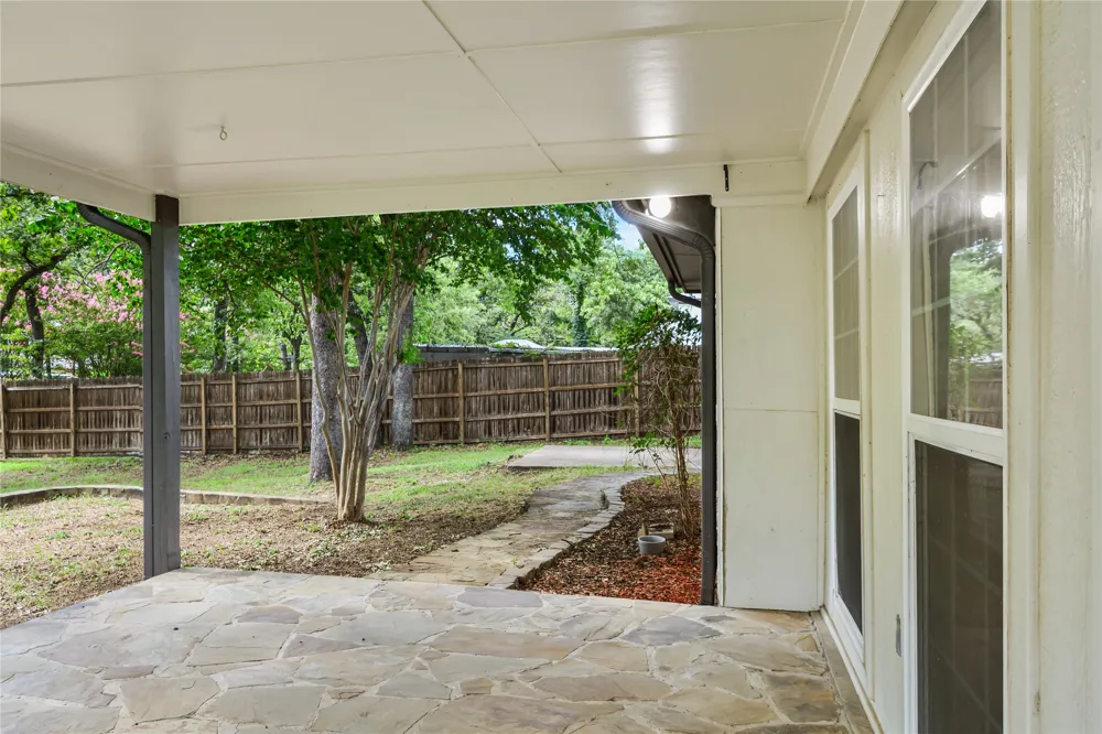 613 Overland Trail Southlake, TX 76092
