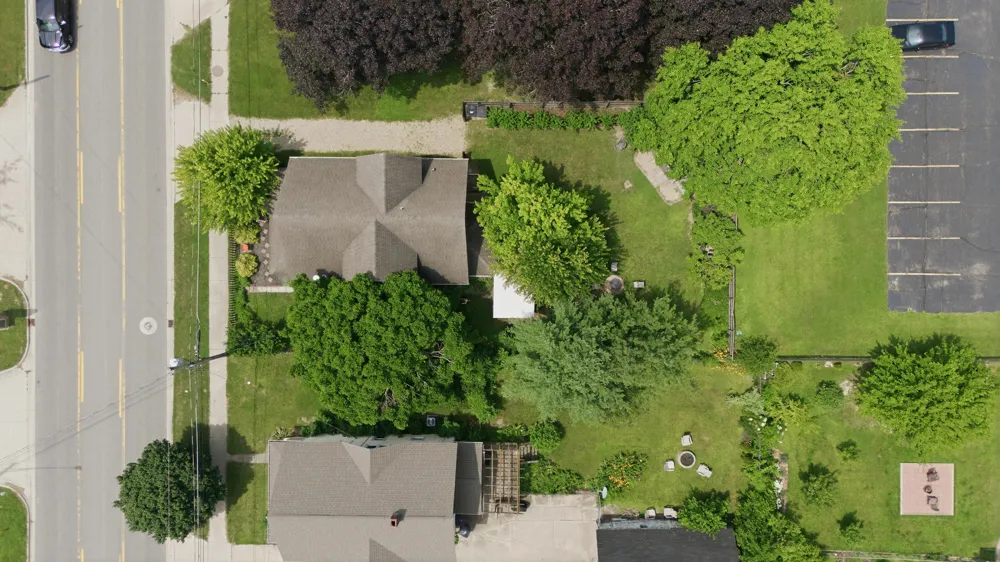 24 W Ash Street Three Oaks, MI 49128