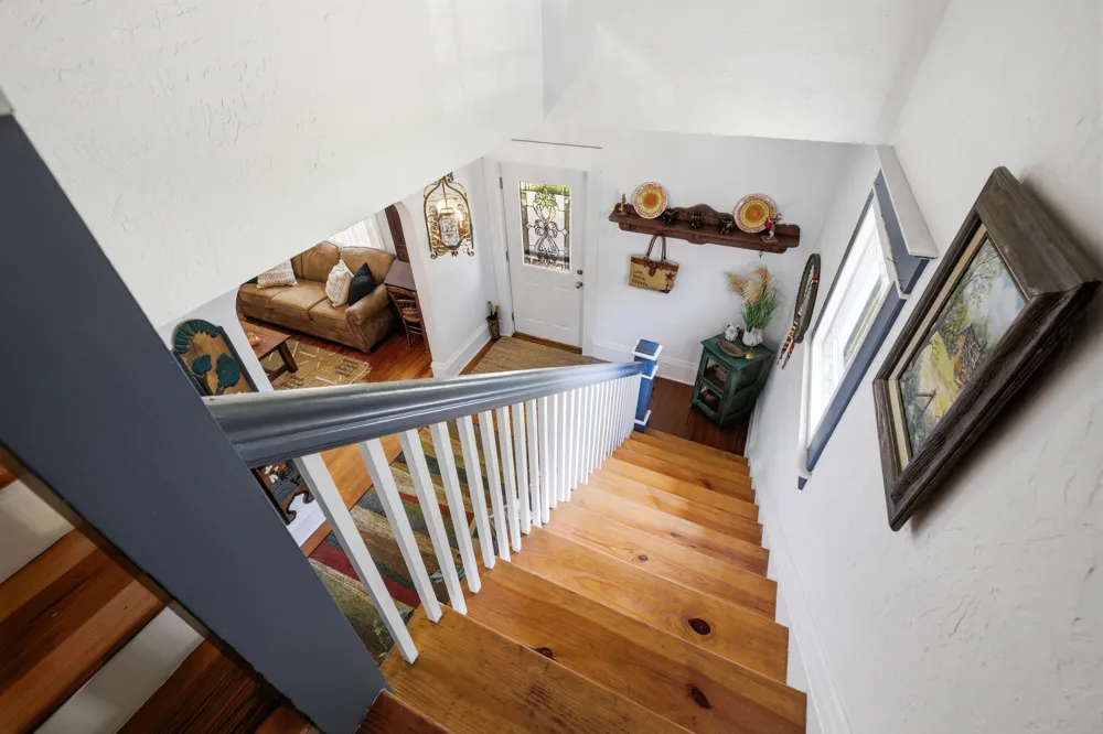 24 W Ash Street Three Oaks, MI 49128