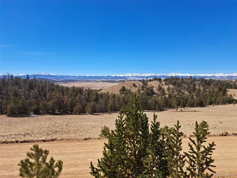 369 Summit Road