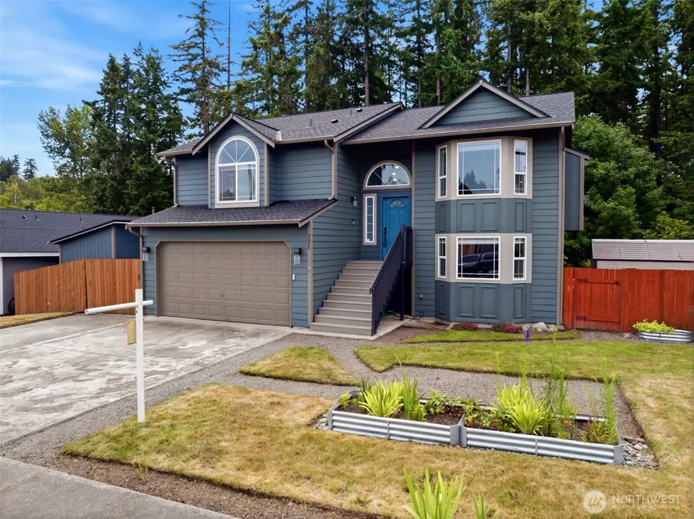 771 Carriage Court Eatonville, WA 98328