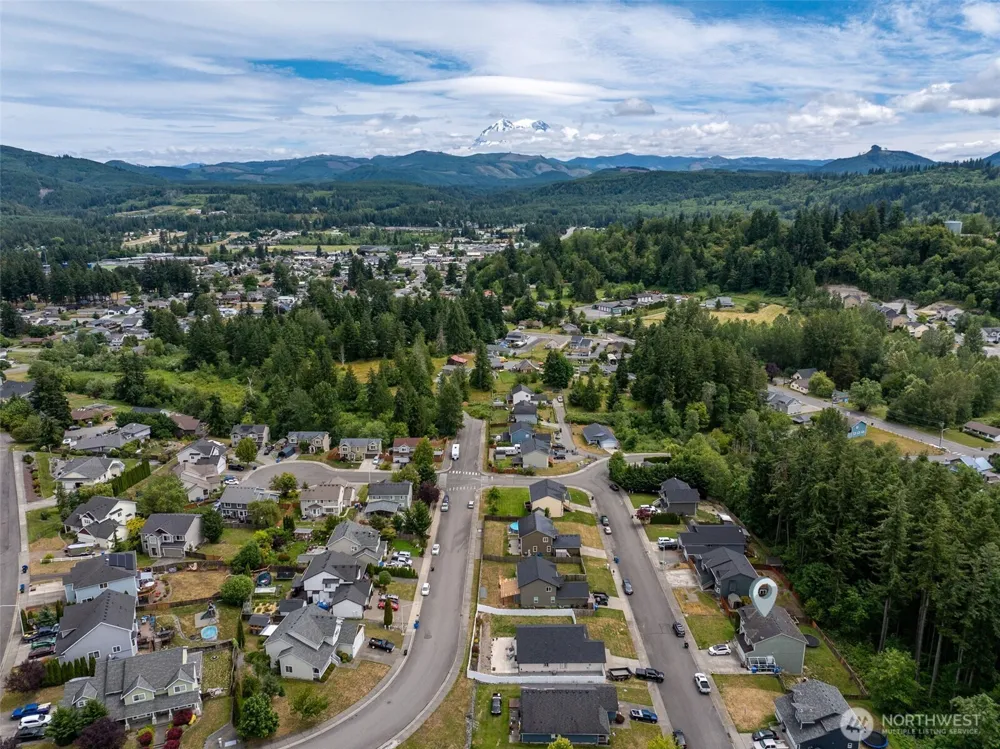 771 Carriage Court Eatonville, WA 98328