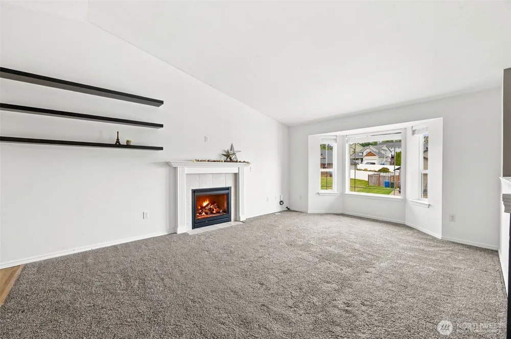 771 Carriage Court Eatonville, WA 98328