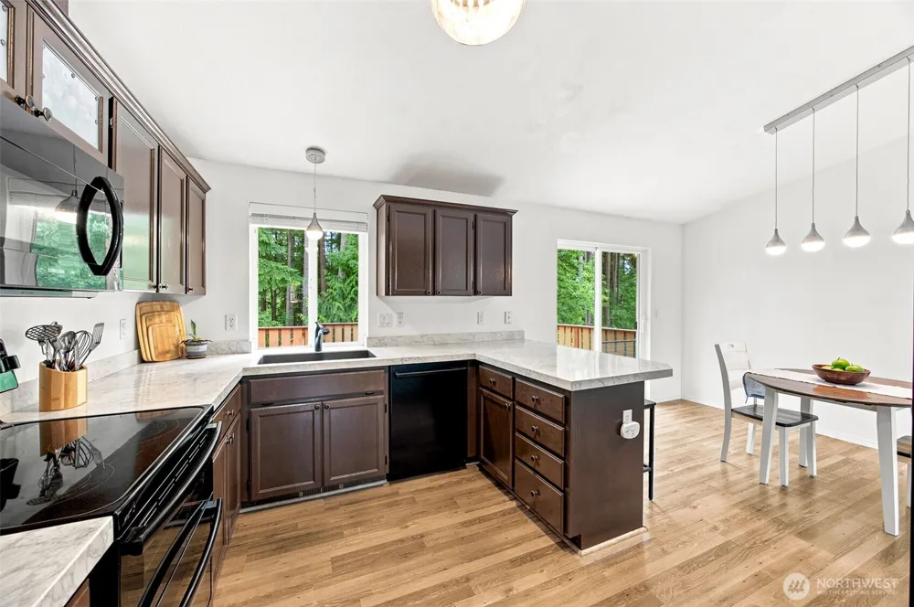771 Carriage Court Eatonville, WA 98328