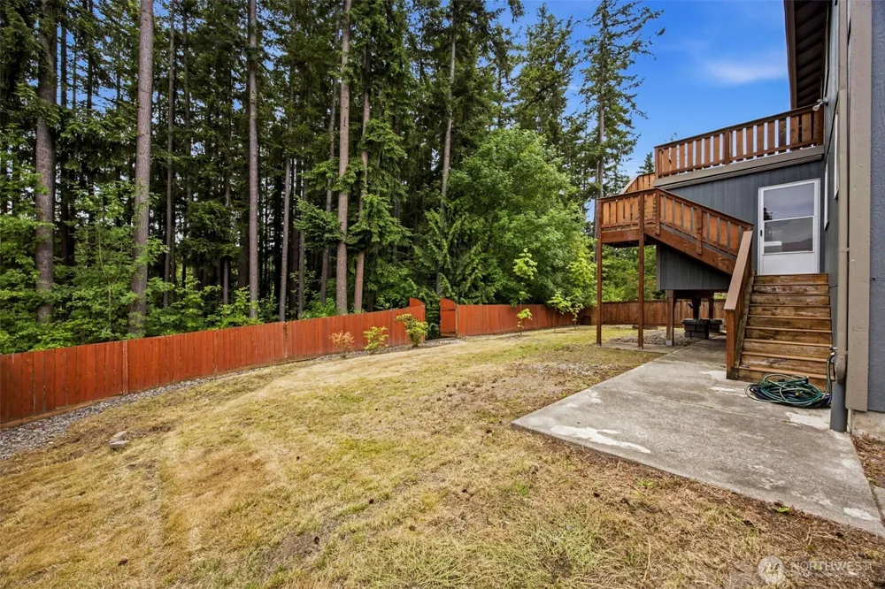 771 Carriage Court Eatonville, WA 98328