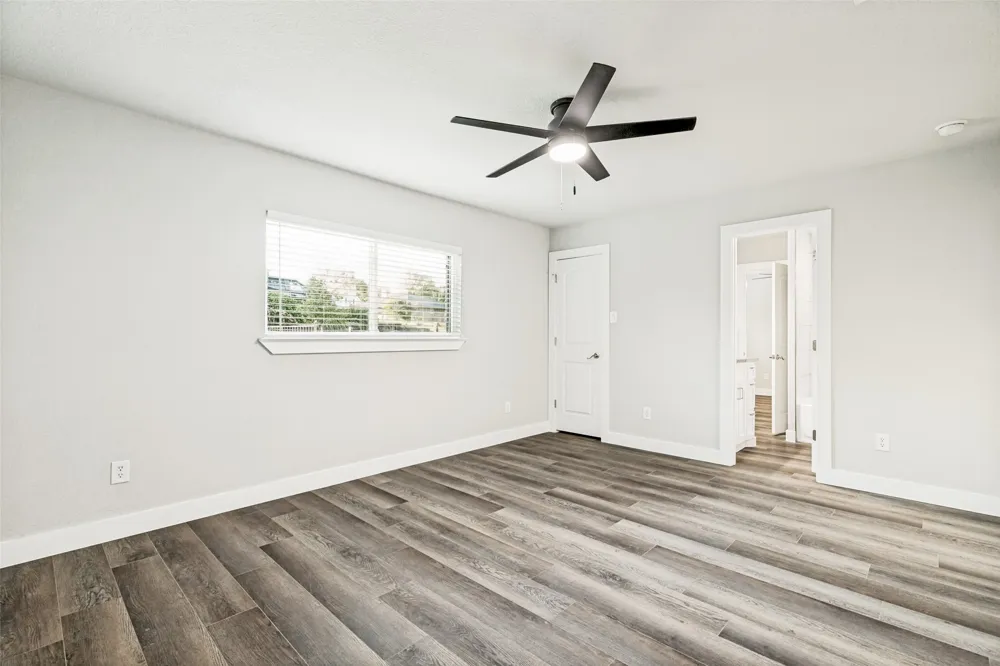 437 peninsula Drive Lakewood Village, TX 75068