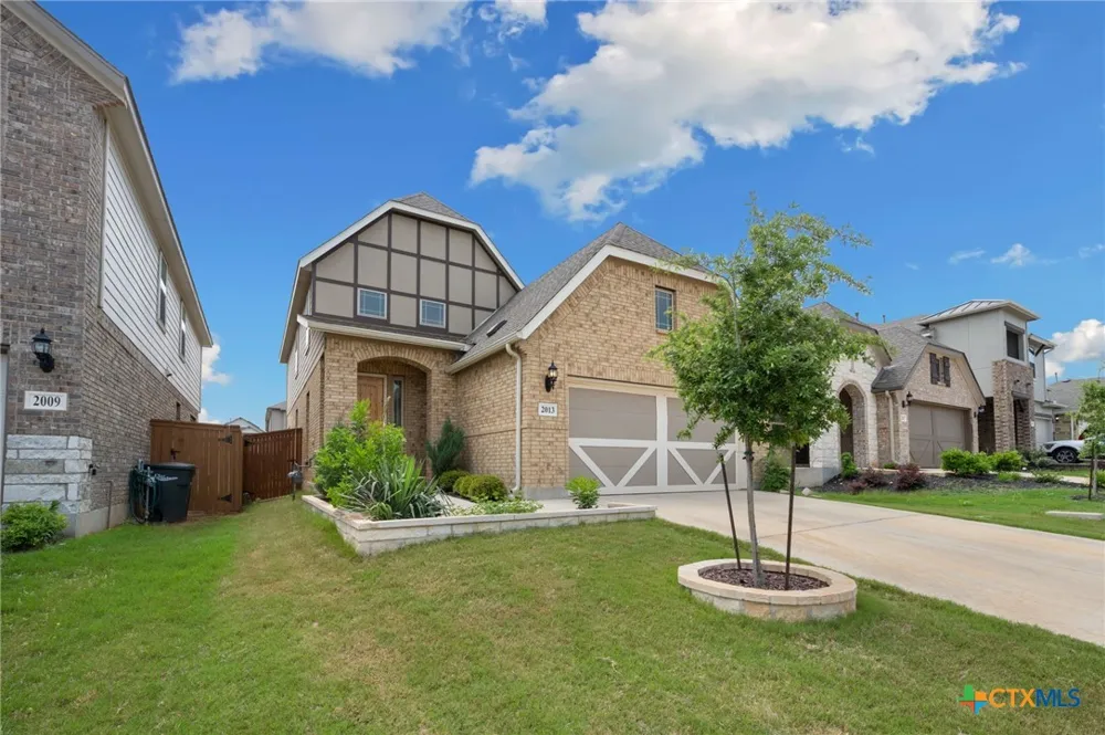 2013 Flametree Avenue New Braunfels, TX 78132