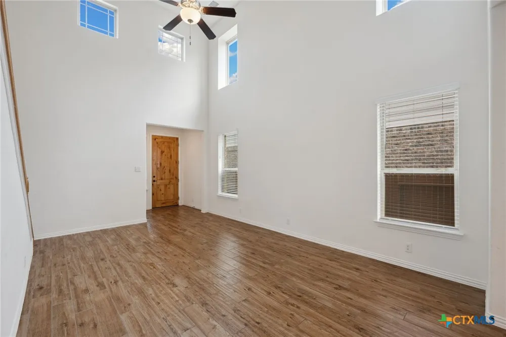 2013 Flametree Avenue New Braunfels, TX 78132