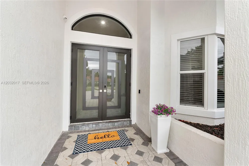 2235 SW 105th Ter Davie, FL 33324