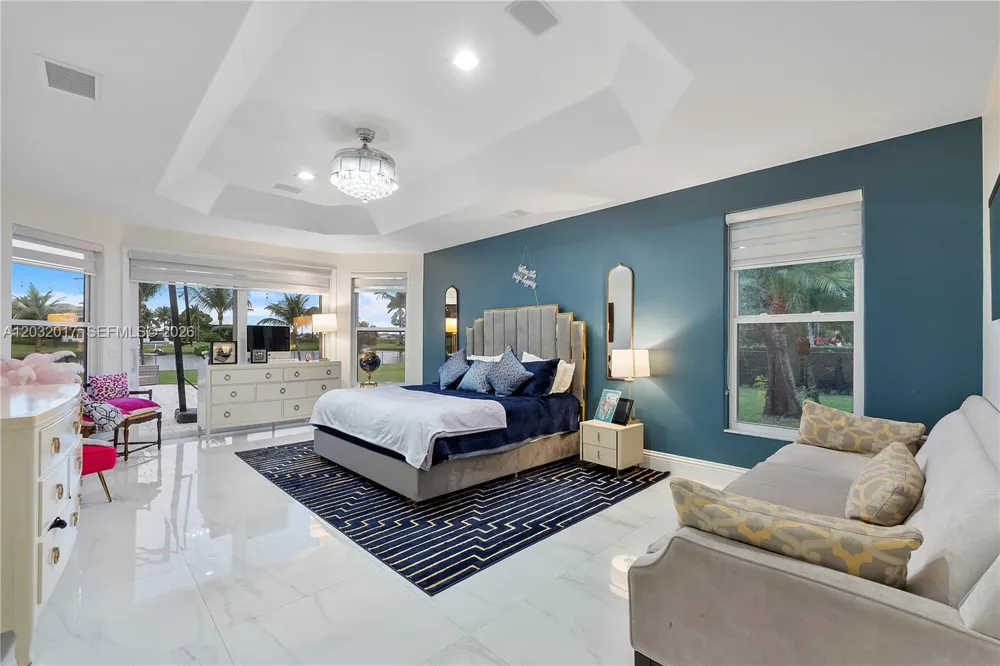 2235 SW 105th Ter Davie, FL 33324