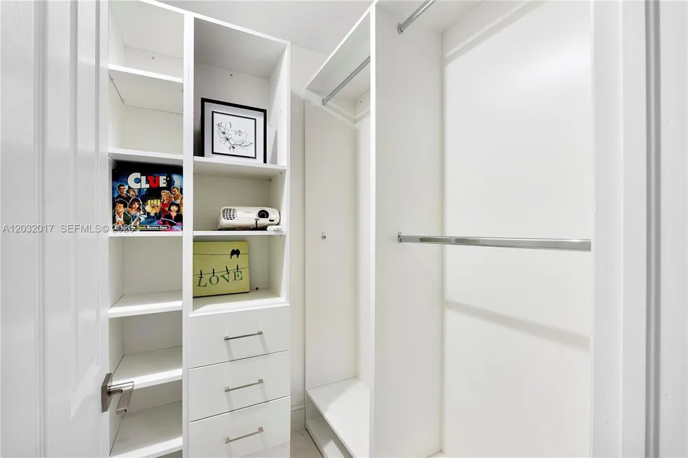 2235 SW 105th Ter Davie, FL 33324