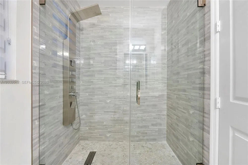 2235 SW 105th Ter Davie, FL 33324