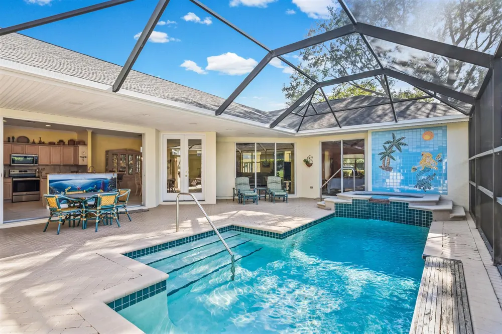 747 Hampton Woods Lane SW Vero Beach, FL 32962