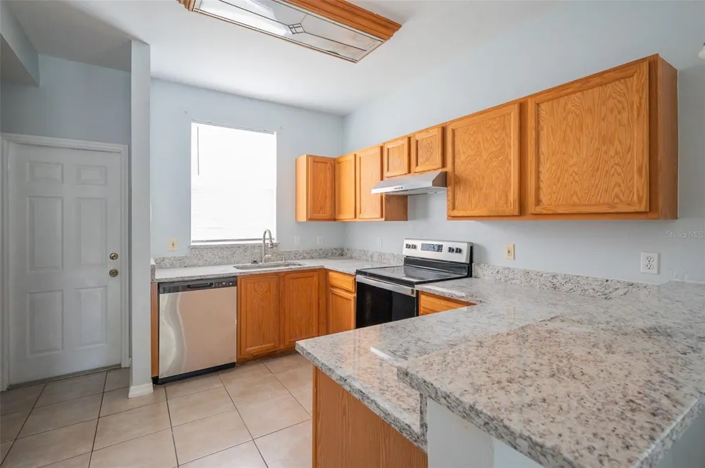 3860 SW 20TH AVENUE #1808 Gainesville, FL 32607
