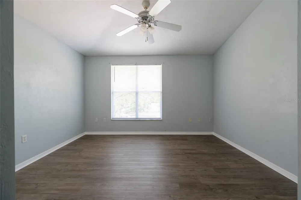 3860 SW 20TH AVENUE #1808 Gainesville, FL 32607