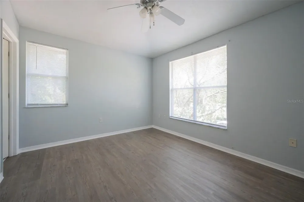 3860 SW 20TH AVENUE #1808 Gainesville, FL 32607