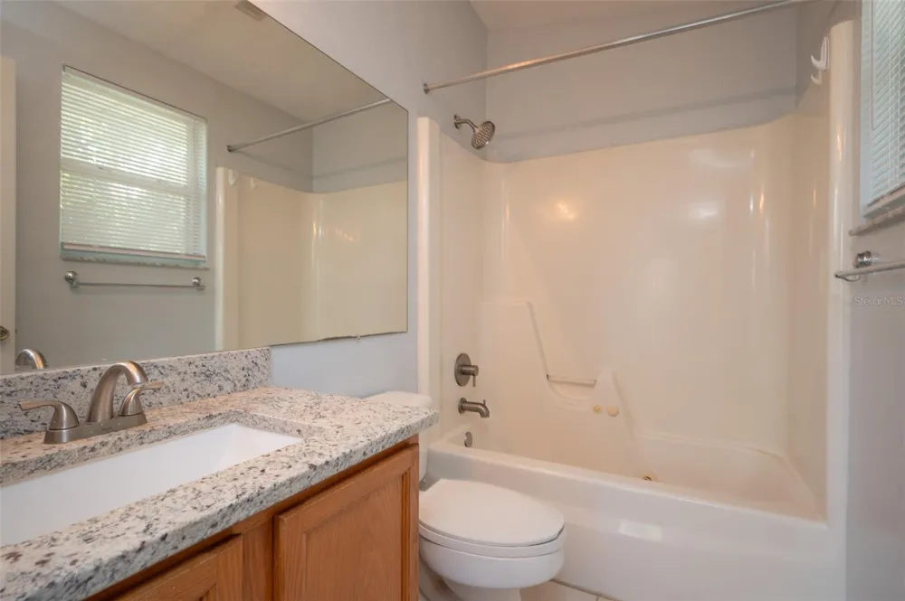 3860 SW 20TH AVENUE #1808 Gainesville, FL 32607