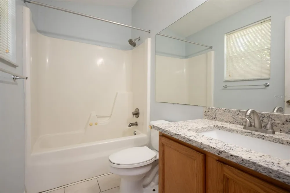 3860 SW 20TH AVENUE #1808 Gainesville, FL 32607